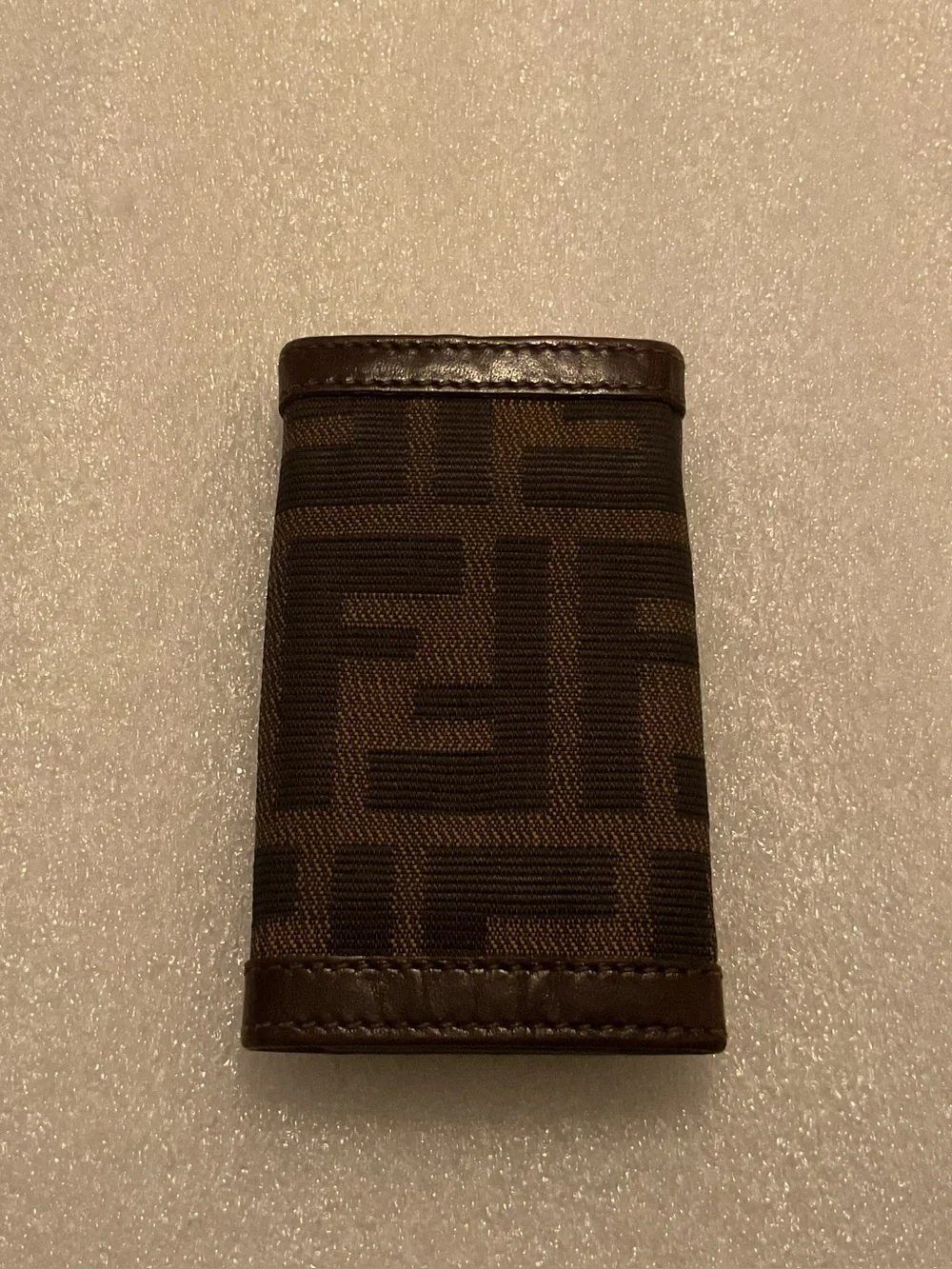 Vintage 1990s Y2K Fendi Zucca FF 6-Key Holder Case Brown Leather Made in Italy